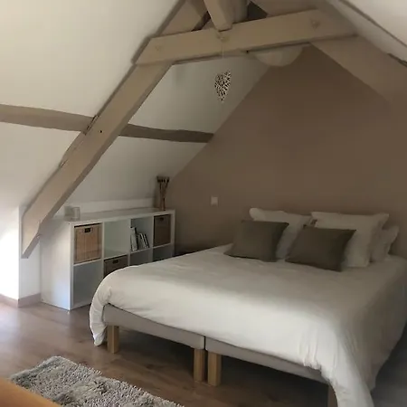 Maison De Famille Avec Clecy