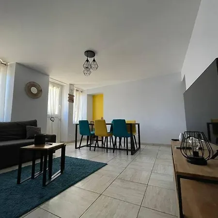 Maison De Famille Avec * Clecy